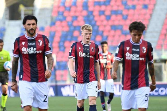 路易斯-迪亚斯未来不明朗，巴黎及巴萨有意引进他